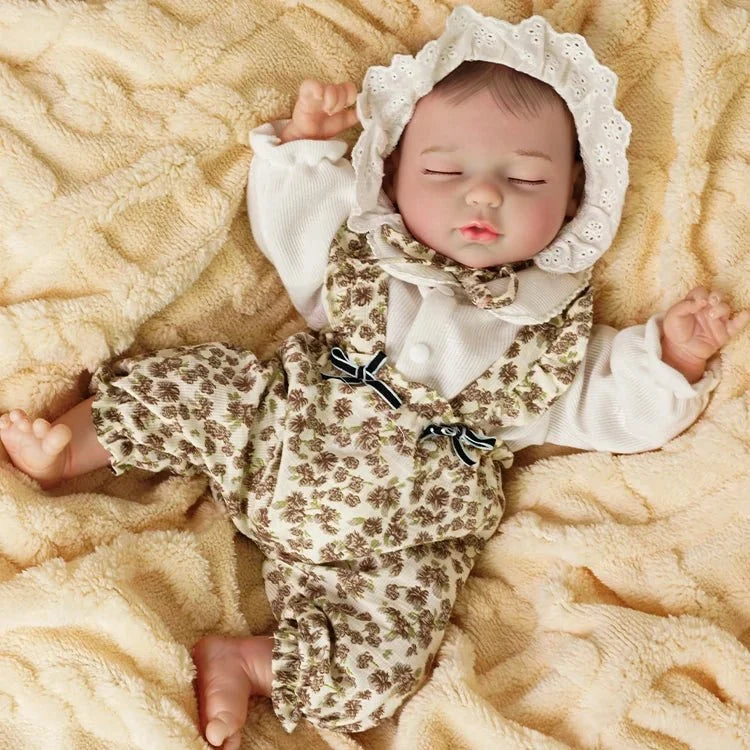 18" Lifelike Reborn Baby Doll